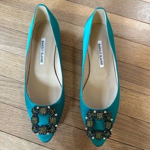 Manolo Blahnik | Style: Hangisi 80 Flat | Size: 39 | Color: Green